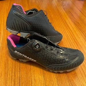 Bontrager MTB Cycling shoes, SPD clear included